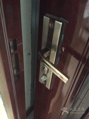 周師傅開換鎖店