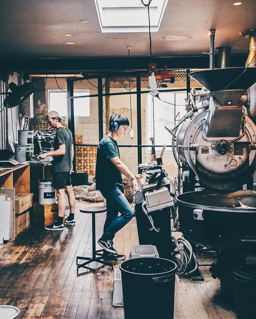 話題 為什么精品咖啡館都開起了工廠店