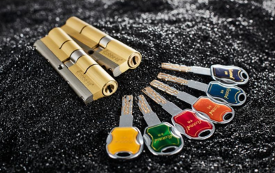 三泉鎖店 專業開鎖換鎖服務，守護您的安全門戶